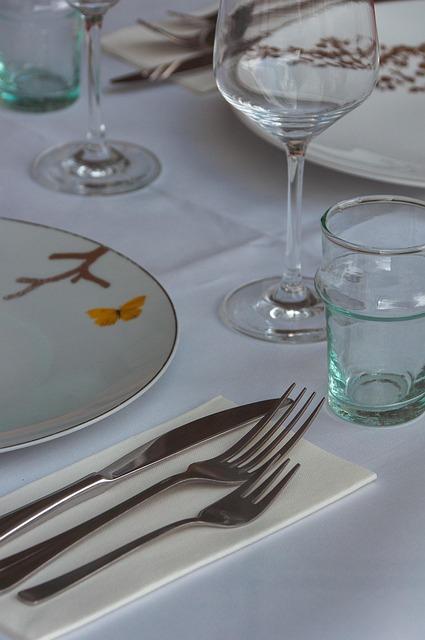 Gedeckter Tisch